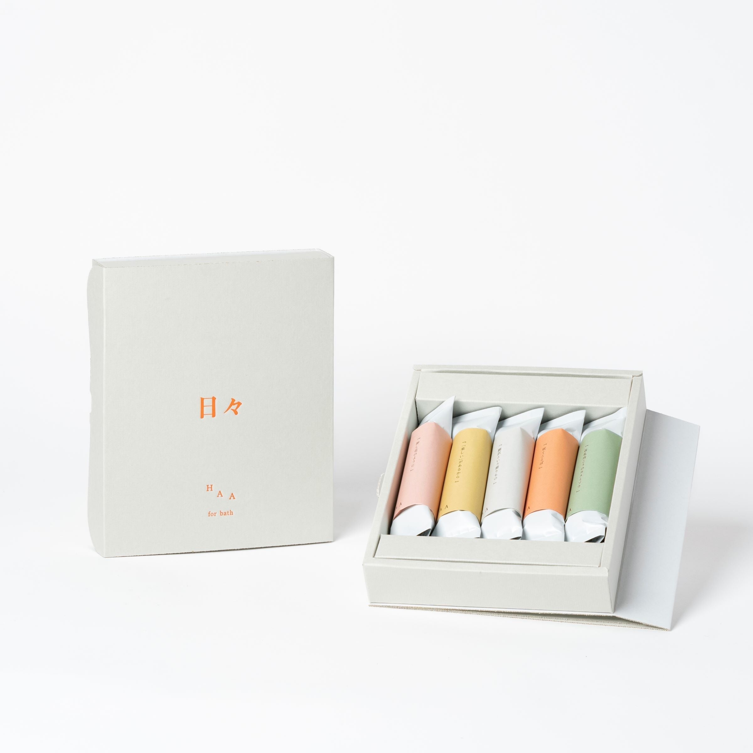 ＼NEW／【蔦屋書店×HAA 限定コラボ】「HAA for bath 日々（5個入り）ことばの花束」発売